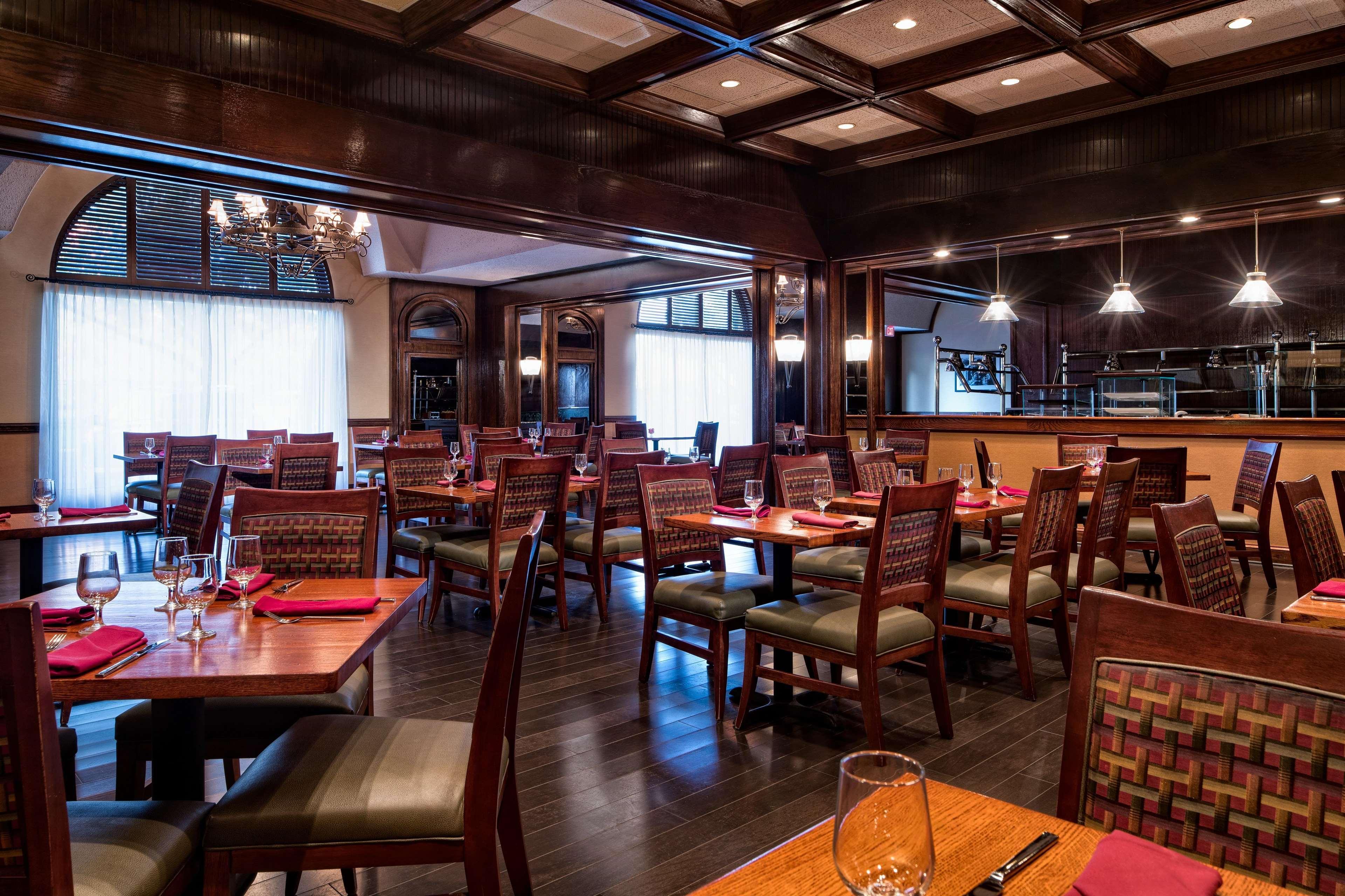 Doubletree By Hilton Philadelphia Airport Hotell Exteriör bild
