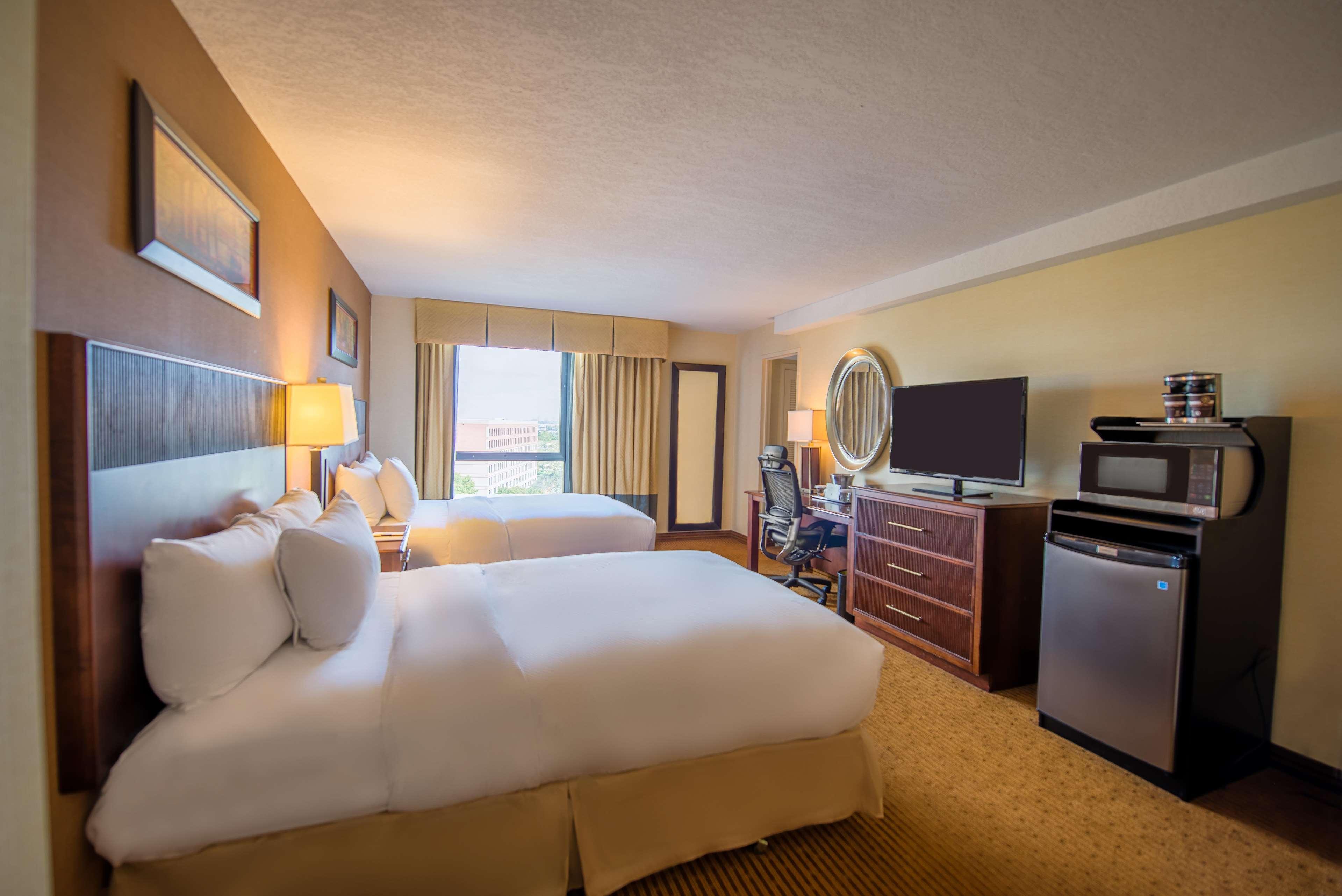 Doubletree By Hilton Philadelphia Airport Hotell Exteriör bild