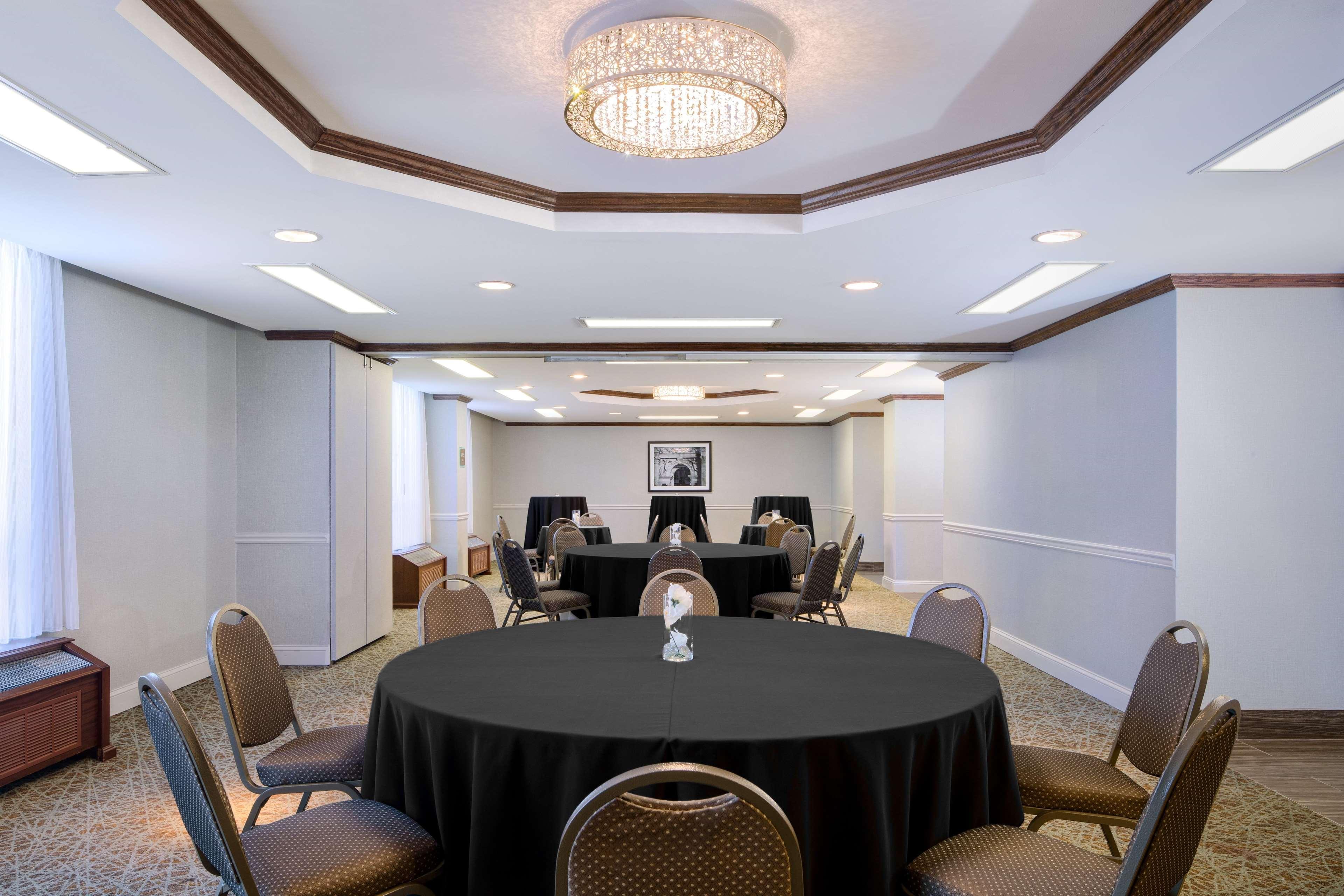 Doubletree By Hilton Philadelphia Airport Hotell Exteriör bild